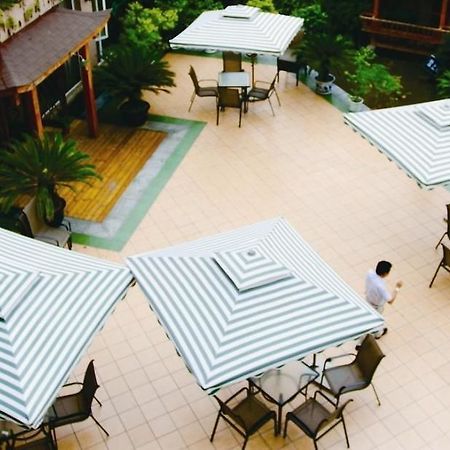 צ'נגדו Modern City Inn מראה חיצוני תמונה